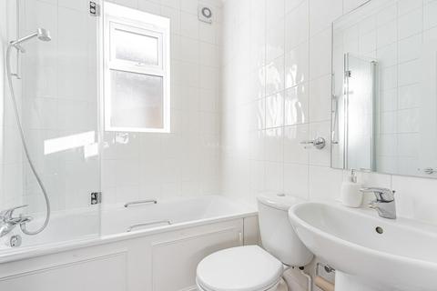 42a Coombe Road, Kingston Upon Thames, KT2 7AF