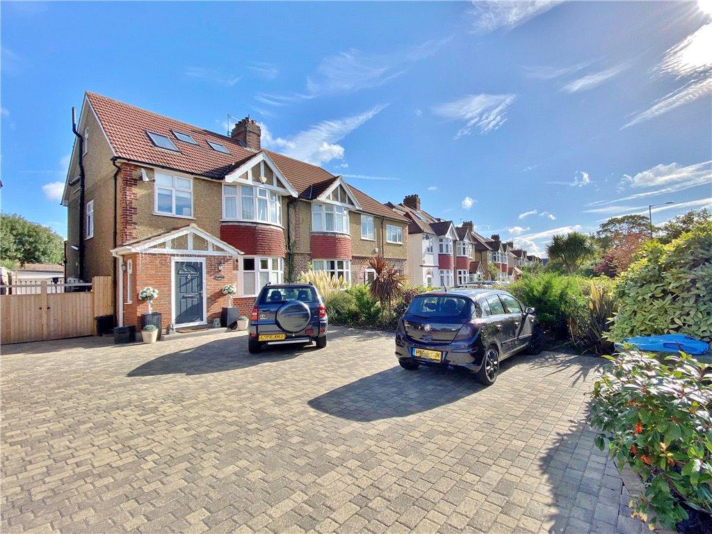 Sixth Cross Road, Twickenham, TW2 4 bed semidetached house £1,095,000