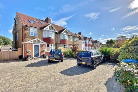 72 Sixth Cross Road, Twickenham, TW2 5PD