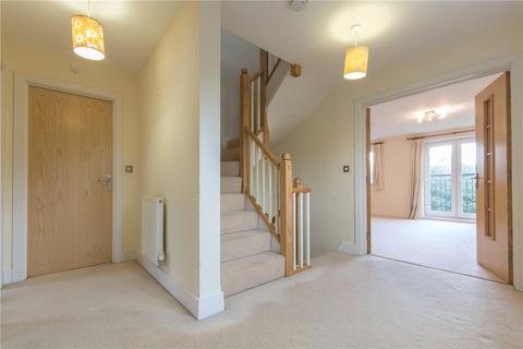 4 bedroom end of terrace house to rent, Goodacre Close, Weybridge, KT13