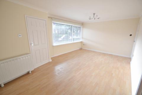 2 bedroom flat to rent, Hiltingbury