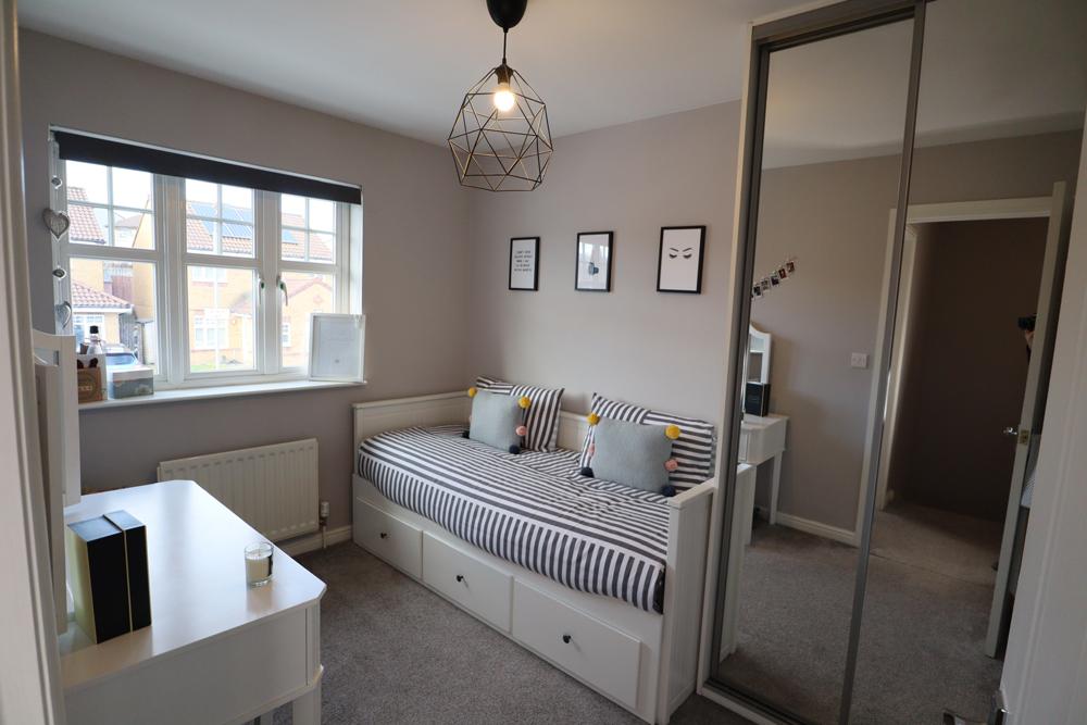 Bedroom two (2)