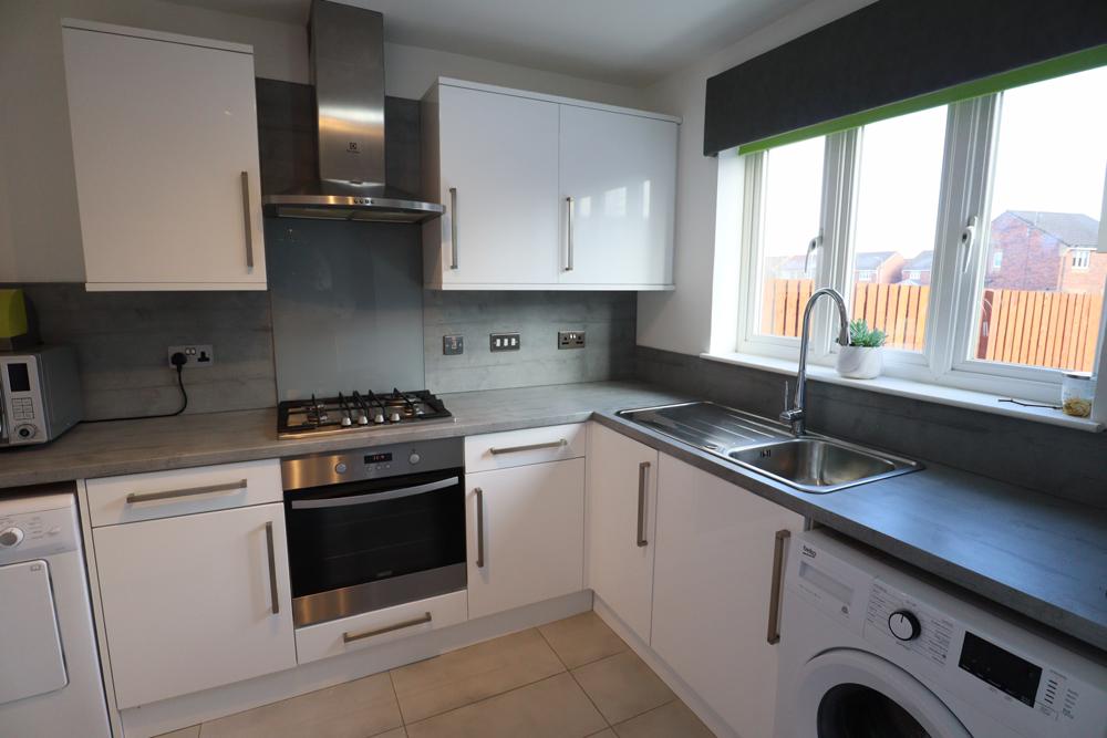 Kitchen (2)