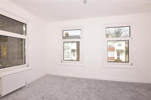 37 Cuxton Road, Rochester, ME2 2BU