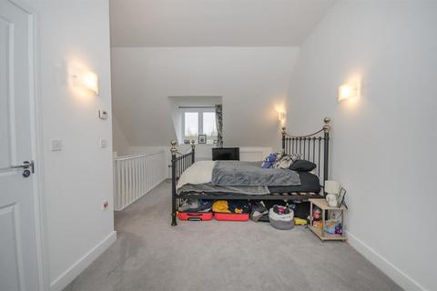 25 Snowdrop Drive, Emersons Green, Bristol, BS16 7LF