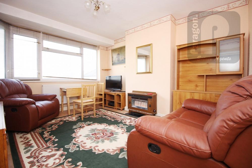 Connell Crescent, Ealing, London, W5 3 bed £1,795 pcm (£414 pw)
