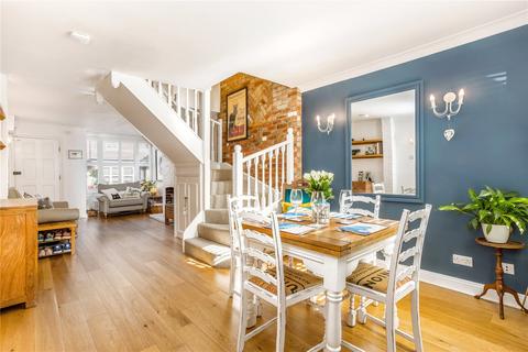 107 Station Road, Marlow, SL7 1NS