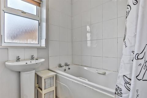 95 Dawnay Drive, Anlaby, Hull, HU10 6TA