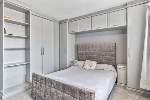 95 Dawnay Drive, Anlaby, Hull, HU10 6TA