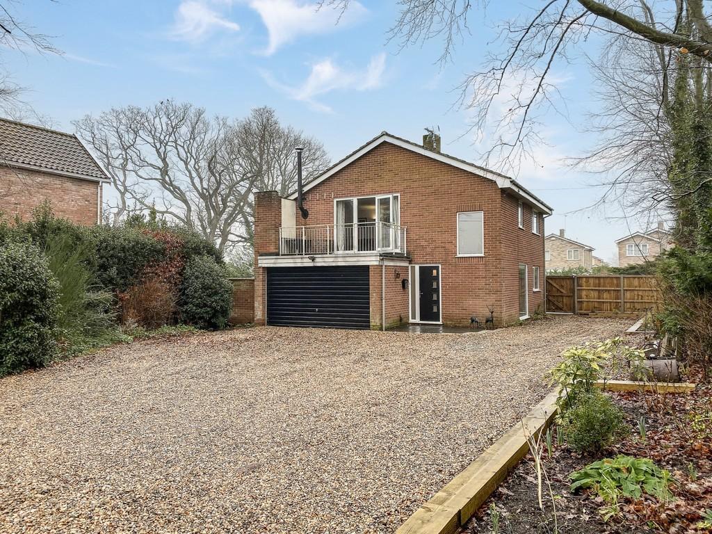 Marsh Lane, North Cove, Beccles 3 bed detached house £400,000
