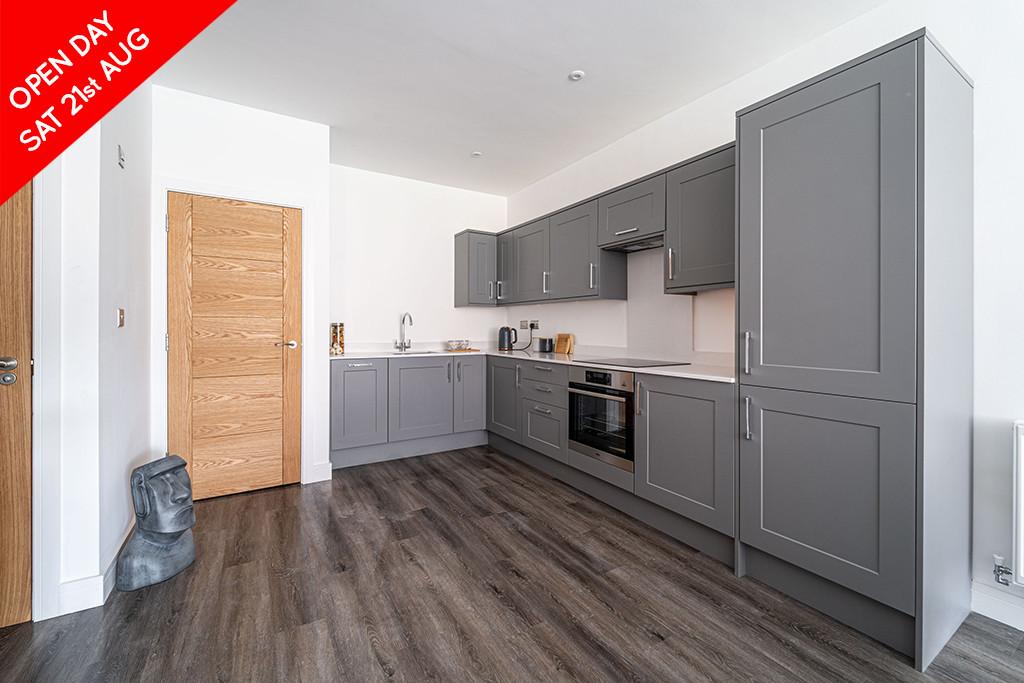 Petersfield Road, Hall Green, Birmingham 1 bed apartment £165,000