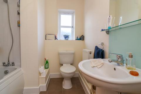 10 Brill Close, Alresford, SO24 9FG