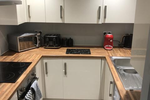 Flat 2, 16 Lowther Road, Bournemouth, BH8 8NG
