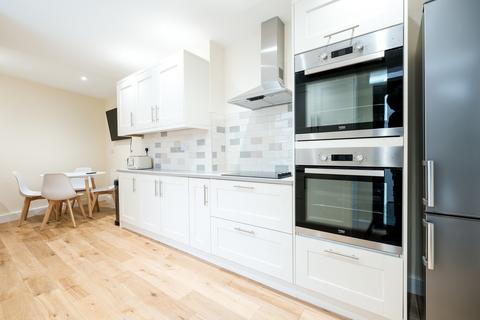 5 bedroom house share to rent, Oxford Terrace, Oxford Street