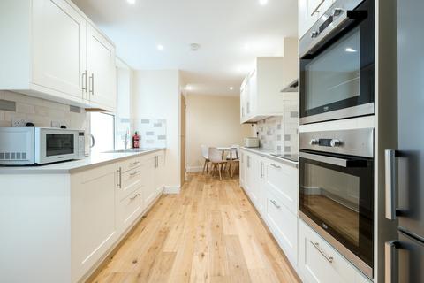 5 bedroom house share to rent, Oxford Terrace, Oxford Street