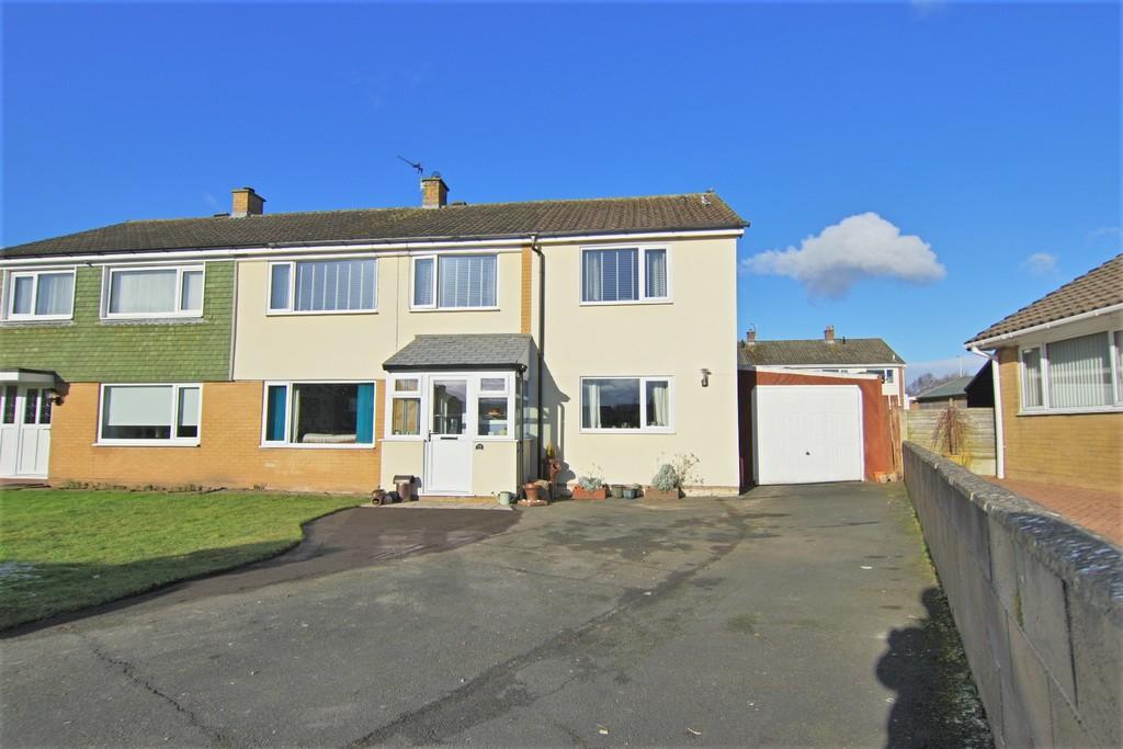 Sark Close, Lowry Hill, Carlisle 5 bed semidetached house £265,000