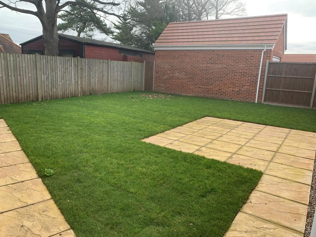 Claydon Park, off Beccles Road, Gorleston, Great Yarmouth 3 bed detached bungalow £290,000