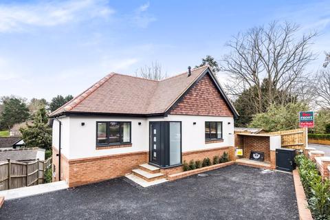 35 Manor Way, Purley, CR8 3BL