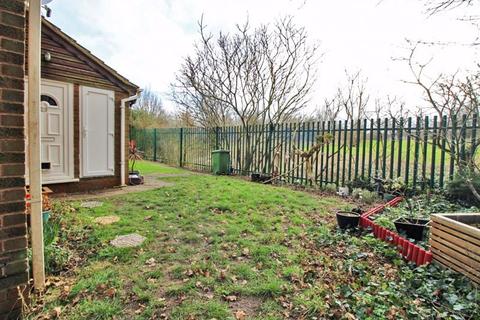 23 Weyhill Close, Wolverhampton, WV9 5RA