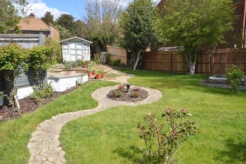 38 Luffs Meadow, Northchapel, Petworth, GU28 9HN