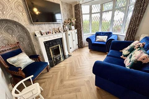 3 bedroom semi-detached house for sale, Kings Road, Sutton Coldfield, B73 5AF