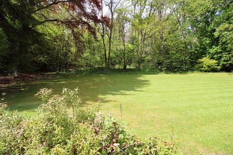 Flat 4, Harestone House, 76 Harestone Valley Road, Caterham, CR3 6HE