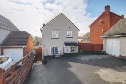 71 Cromwells Meadow, Crediton, EX17 1JZ