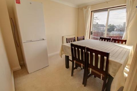 71 Cromwells Meadow, Crediton, EX17 1JZ