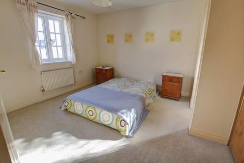 71 Cromwells Meadow, Crediton, EX17 1JZ