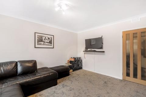 9 Millside, Carshalton, SM5 2BQ