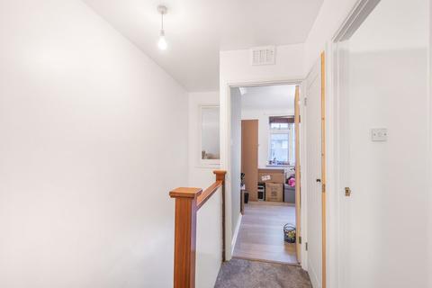 9 Millside, Carshalton, SM5 2BQ