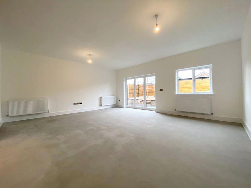 Walkerith Road, Gainsborough 4 bed detached bungalow £312,500