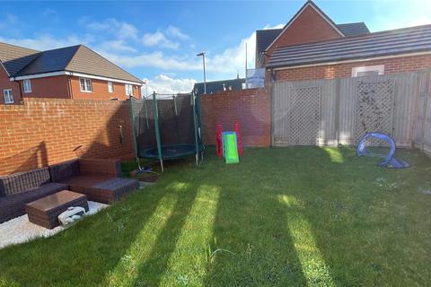 3 Chapman Drive, Binfield, Bracknell, RG42 4FT