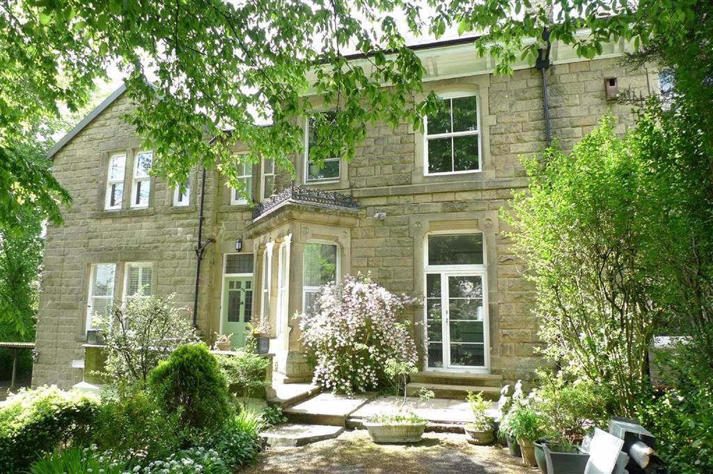 Park Road, Buxton, Derbyshire 1 bed apartment £695 pcm (£160 pw)