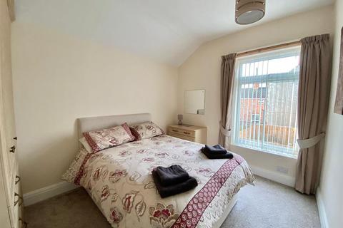 71 Cliff Road, Hornsea, HU18 1HU