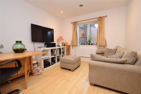 2 Delph Court, Leeds, LS6 2HL