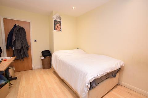 2 Delph Court, Leeds, LS6 2HL