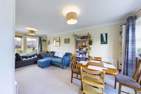 9 Bodenham Field, Abbeymead, Gloucester, GL4 5TS