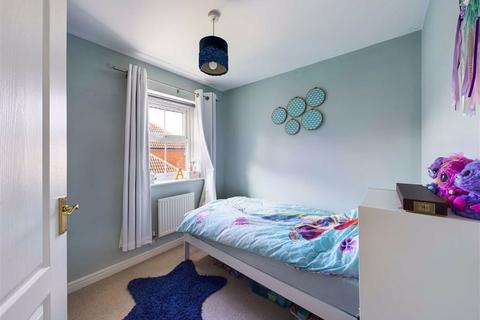 9 Bodenham Field, Abbeymead, Gloucester, GL4 5TS
