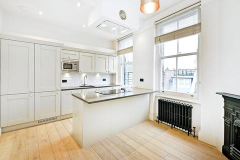 3 bedroom apartment to rent, Shaftesbury Avenue, London, W1D
