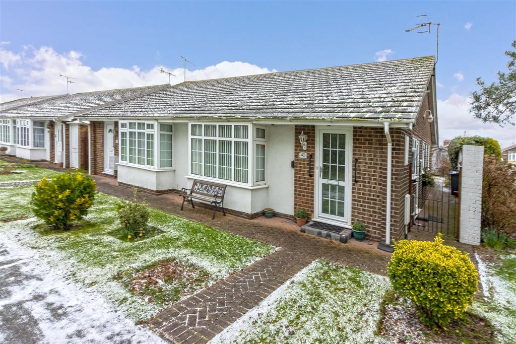 Finches Close, Lancing 2 bed semidetached bungalow £300,000