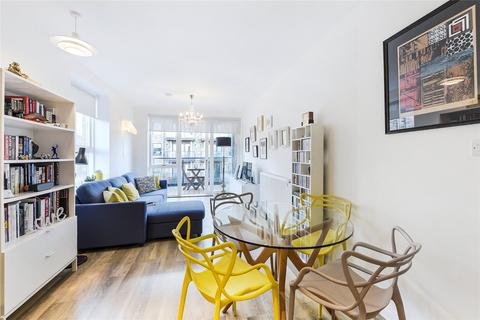 1 bedroom apartment for sale - Concord Court, Palladian Gardens, London, W4