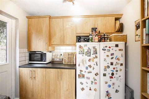 31 Mortons Fork, Blue Bridge, Milton Keynes, MK13 0LA