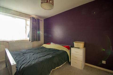 undefined, Lovely 3 bedroom home on Gussage Road