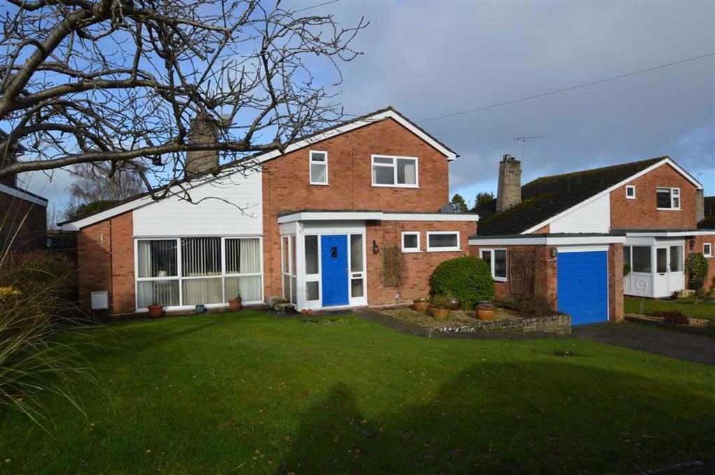 8, Brook Road, Pontesbury, SY5 4 bed detached house £330,000