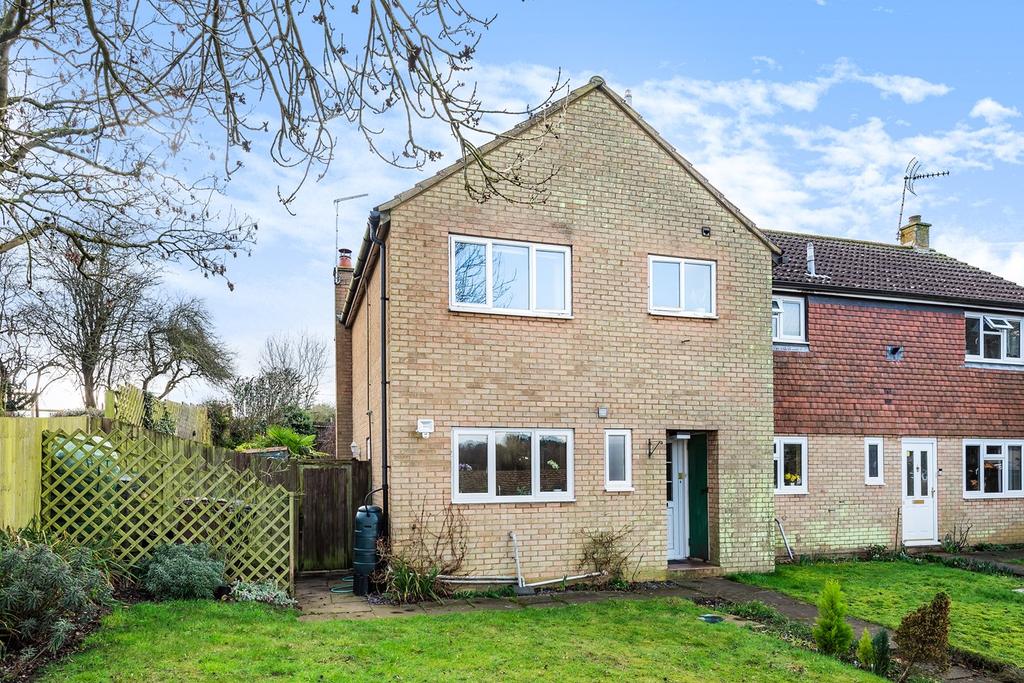 Bradway, Whitwell, Hitchin, SG4 3 bed semidetached house £450,000