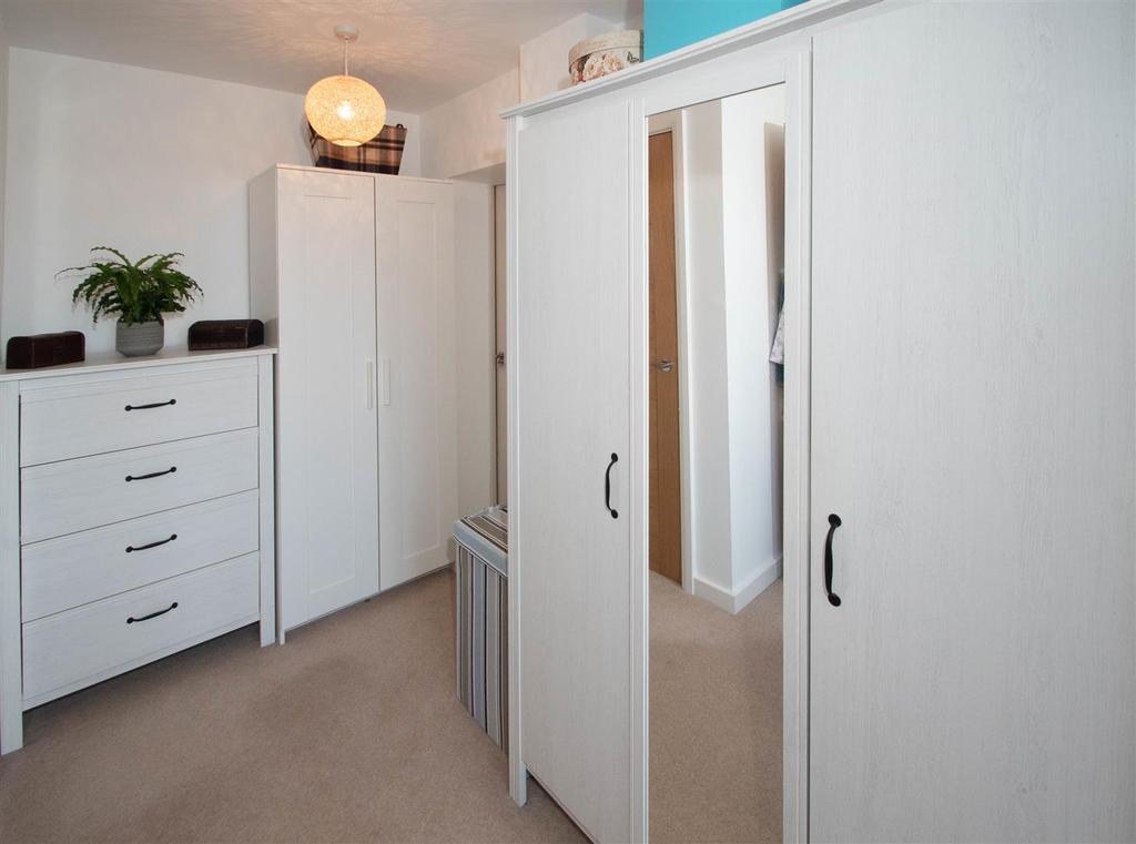Bedroom 1 - Copy.jpg
