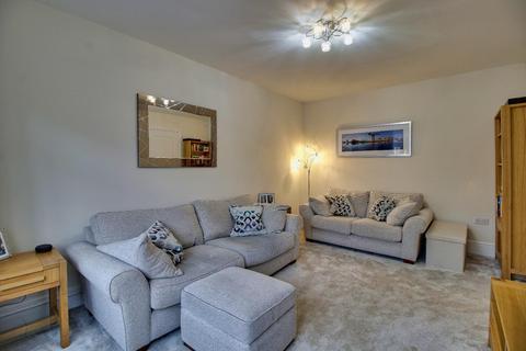 2 Bletchley Close, Horsforth, Leeds, LS18 4FD