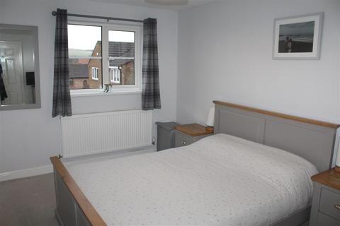 8 Eastwold, North Newbald, York, YO43 4TQ