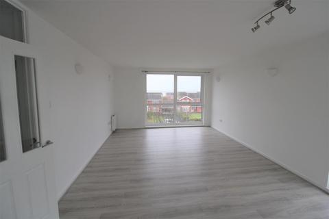 2 bedroom apartment to rent - Channel Reach, Channel Road, Blundellsands, Liverpool
